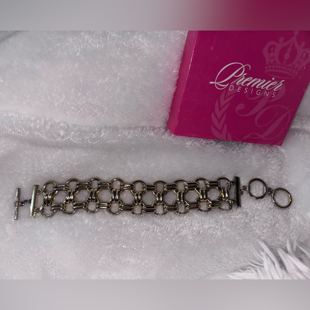 Premier Designs Chunky Gold Tone Chain Link Bracelet
